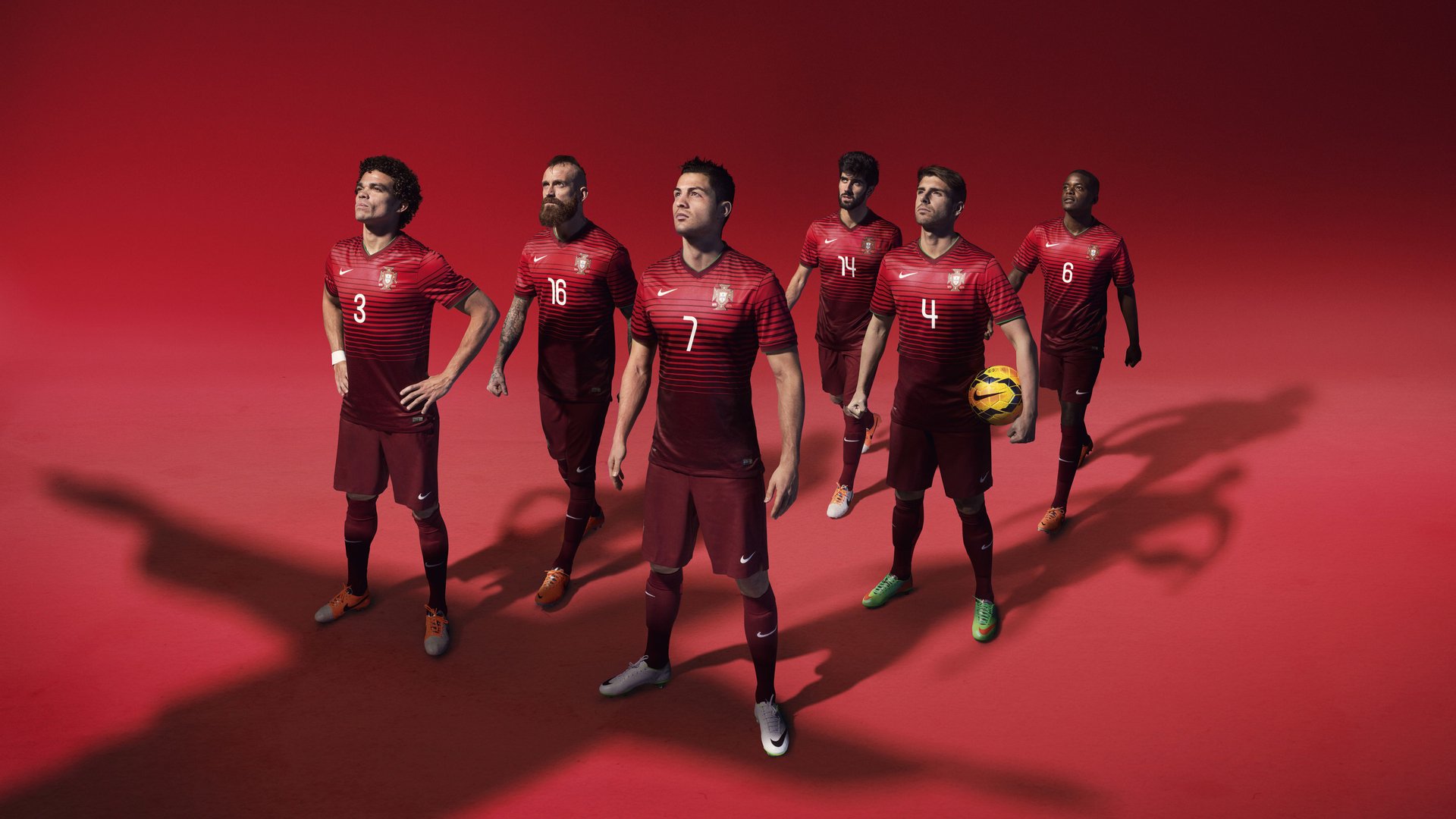 德甲精彩瞬间：关键扑救阻击对手反攻，战术变化层出不穷，德甲扑救榜